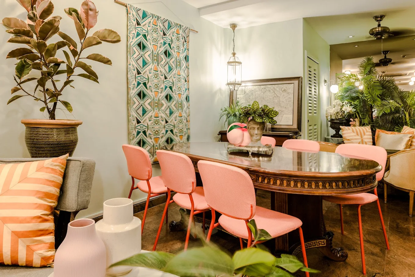 Madame Ooze Ice Cream Cafe